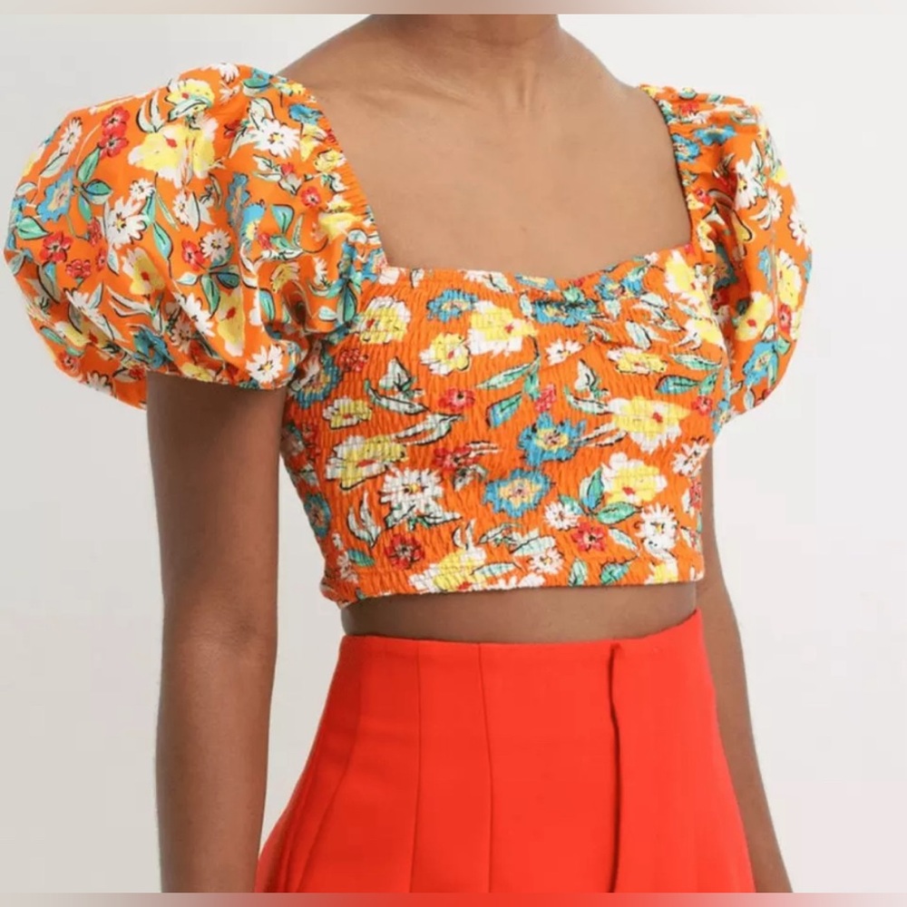 84- ZARA orange floral balloon sleeve flounce crop smocked tee size small